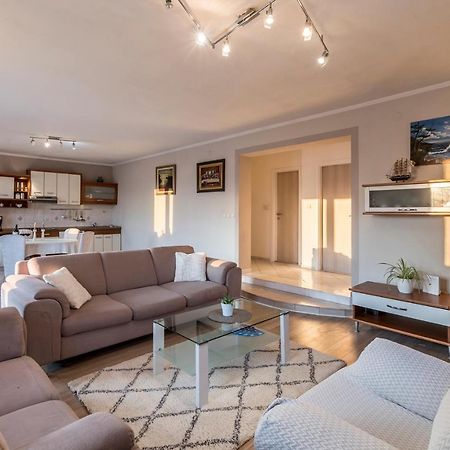 Vila Bellevue Podstrana Exteriér fotografie