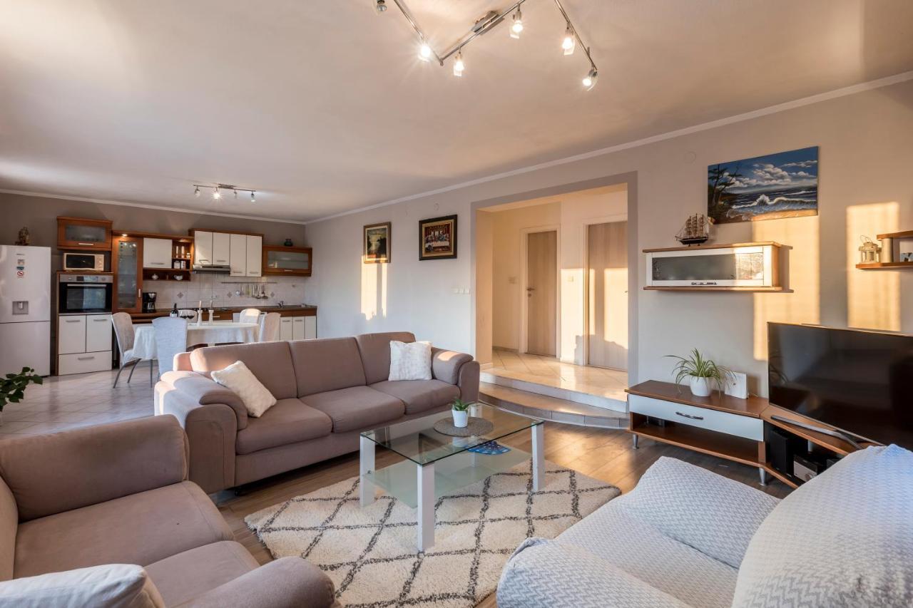 Vila Bellevue Podstrana Exteriér fotografie