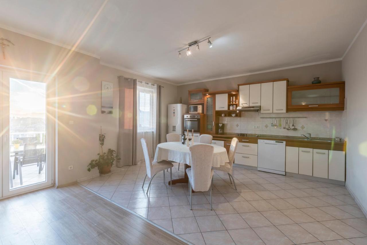 Vila Bellevue Podstrana Exteriér fotografie