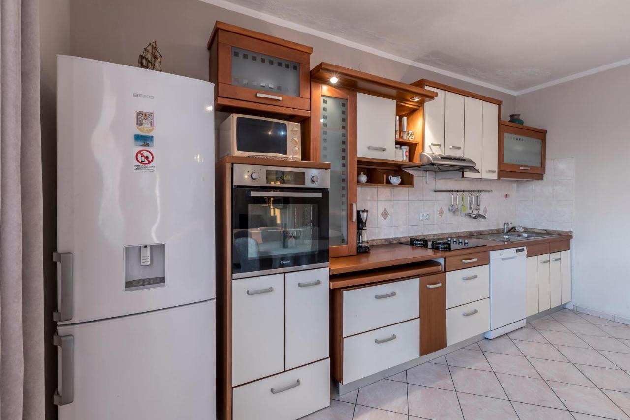 Vila Bellevue Podstrana Exteriér fotografie